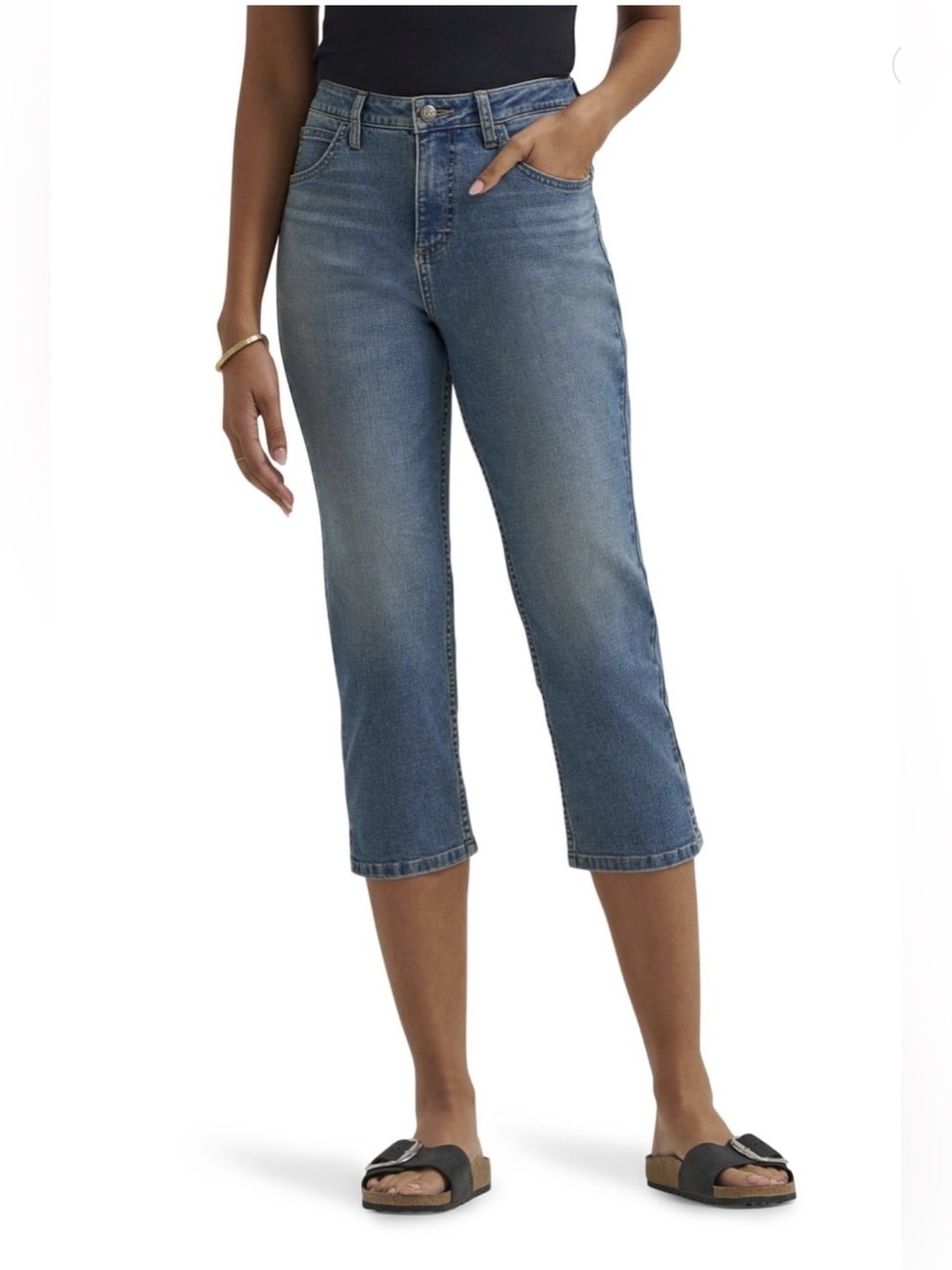 Lee Women 23” Capri Mid Rise Push Back - Picture 2 of 7